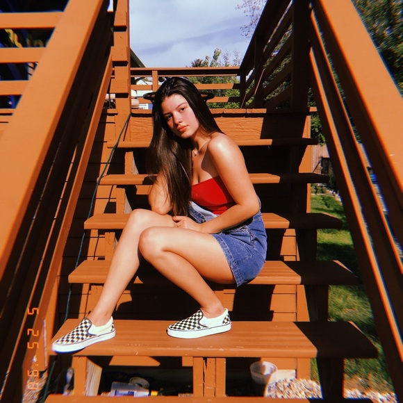 Meet your Posher, Lenny - Picture 1 of 1